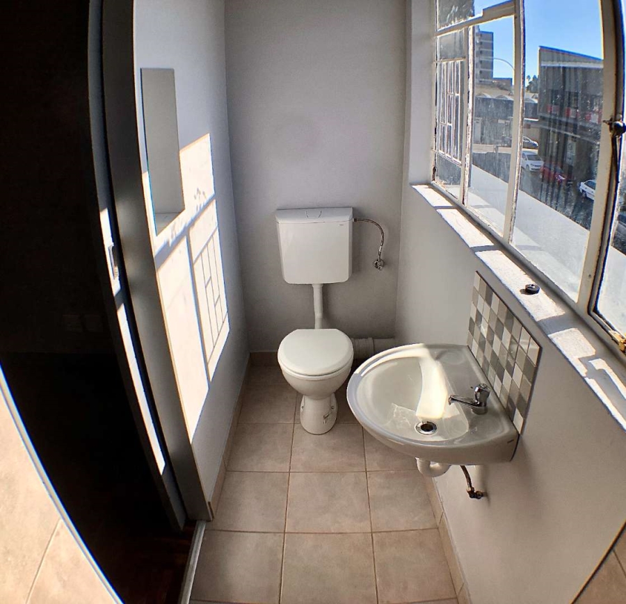 To Let 1 Bedroom Property for Rent in Parow Western Cape